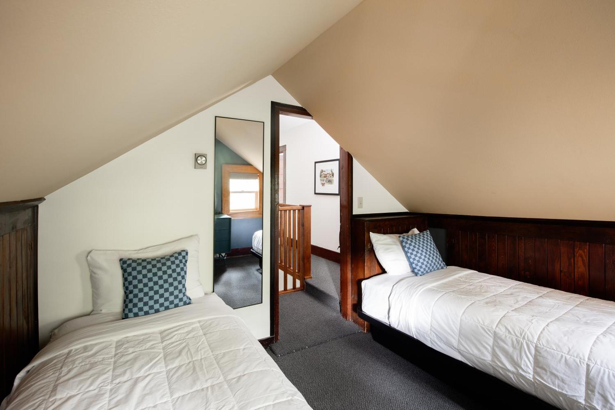 Essex Loge Glacier National Park מראה חיצוני תמונה
