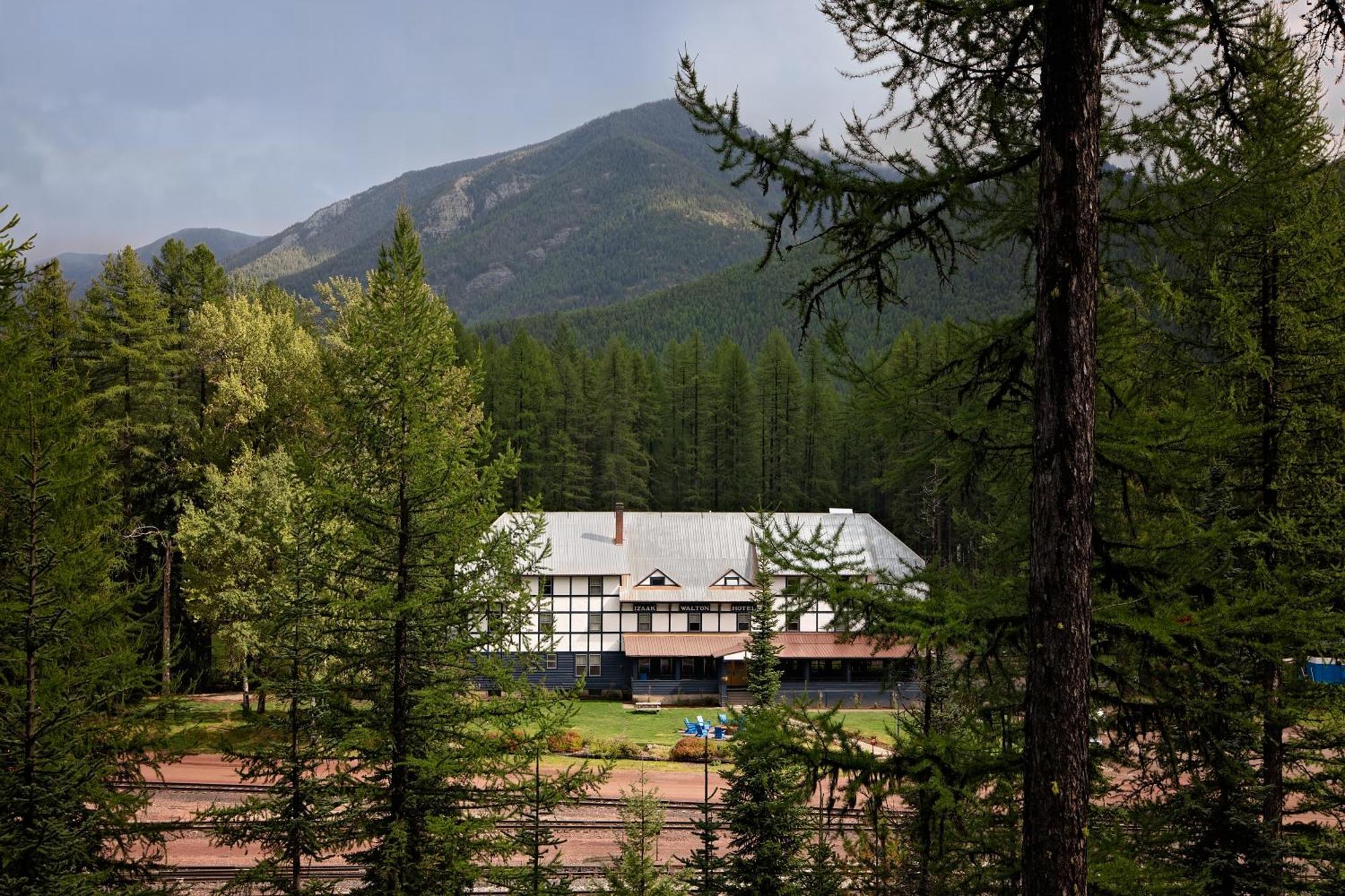 Essex Loge Glacier National Park מראה חיצוני תמונה